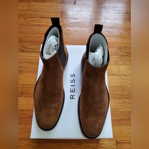 Tenor-Suede Chelsea Boots